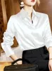 Vrouwen Blouses Vrouwen Herfst Office Lady Revers Shirts Casual Mode Elegante Effen Kleur 2022 Tops Knoppen Losse Blouse Kleding 24299