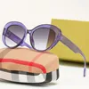 Gafas de sol de dise￱ador de lujo para hombres anteojos al aire libre Marco de la PC Fashion Classic Lady Sun Glasses Mirrors for Women
