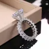 Bröllopsringar 2022 Luxury Pear Silver Color Designer Förlovningsring för kvinnor Lady Anniversary Christmas Gift Jewelry Wholesale R5879B