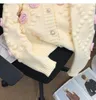 여자 O- 넥 싱글 가슴 스웨터 3D 꽃 크로 셰 뜨개질 니트 가디건