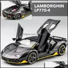 Andra interiörstillbehör LP770 Alloy Car Model Simation132 Toy Decoration Gift Drop Delivery Mobiles Motorcyklar Interiör Accessori DH0TV