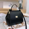 Leather Shoulder Bag Large Capacity Handbags Fashion Crossbody Bags Gold Metal Hardware Interior Zipper Pocket Removable Strap Women Totes Purse