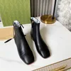 Новые женские сапоги на лодыжке роскошные дизайнер Chelsea Boots Fashion High Heel Flats Laser Plect Letter Square Jelly без скольжения резиновая кожа 35-43