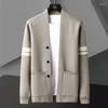 Maglioni da uomo Maglieria Righe a contrasto Cardigan lavorato a maglia Maglione sottile manica lunga uomo Cappotto indumento maschile Hombre Botones