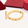 Fashion Classic Gold Cuff Charmarmbanden Bangle Chain 18K Gold Agate Shell Moeder van Pearl voor Womengirl Wedding Mother 'sieraden Vrouwen Geschenken