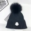 Şapka Tasarımcı Kış Örgü Beanie Tavşan Saç Şapka Kadınlar Kalın Örme Kalın Sıcak Tilki Peluş Top Kadın Erkekler Beanie Hat 5 Renk