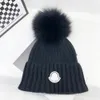 Şapka Tasarımcı Kış Örme Beanie Tavşan Saç Şapkası Kadınlar Kalın Örme Kalın Sıcak Fox Peluş Top Kadın Erkekler Beanie Hat 5 Col210d