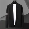 Maglioni da uomo Maglieria Righe a contrasto Cardigan lavorato a maglia Maglione sottile manica lunga uomo Cappotto indumento maschile Hombre Botones