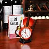 Orologi da tavolo Simulazione Violino Moda creativa Sveglia semplice Forma di strumento musicale Cartoon Desktop Soggiorno Ornamenti Decorazioni per la casa