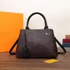 Handväskor av högsta kvalitet Klassisk tygväska Crossbody-väska Damväskor Designer Läder Blomma Handväska Tote Messenger Axelväskor väskor