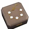 Дизайнер четыре браслета Clover Elegant Fashion 18k Gold Agate Chain Mother Women Женщины Пара праздничные подарки подарки подарки