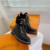 2023 Star Trail Ankle Boot Luxury Damesontwerper Chunky Heel Boots Lace Up Martin Boots Ladys Fashion Winter Booties with Box -E198