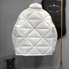 Kadın Tasarımcı Lüks Stand Yakası Aşağı Gerçek Puf Ceketleri Kaplama Kış Kış Dış Moş Soğuk Durum Sıcak Takım Sıradan Moda Sokakları Logo Baskı Prens Rhombus Kafes Downs Ceket