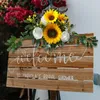 Fiori decorativi Panno di seta Fiore artificiale Swag con clip da 2 pezzi Festa di nozze Segno di benvenuto Hangtag Decorazione della porta di casa