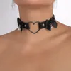 Herz-Choker-Halskette für Frauen und Mädchen, schwarzes Leder, Spikes, Schleife, Chocker-Kragen, Goth-Schmuck, Rave-Festival-Accessoires