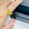 Designer Ring For Women Diamond Finger Rings Luxury Designers Jewelry Love Ring P Engagement Wedding Rings Yellow Circle Cool Sweet Girl