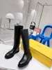 Designers femininos botas de couro Martin tornozelo Chaelsea Boot Fashion Wave Colored Rubbered Suasole elástico plataforma de luxo pneu bottega -n166