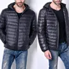 Piumino da uomo 2022 Parka da uomo Autunno Cappotto invernale Manica lunga Cerniera Giacca leggera calda con cappuccio Casual Piumino Streetwear