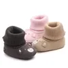 First Walkers Born Baby Boy Girl Stivaletto Scarpe di lana unisex Inverno caldo neonato Culla pavimento classico per 0-18 mesi