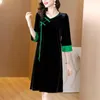 Casual jurken vrouwen v-neck elegante jurk 3/4 mouw losse vintage lente herfst zwart fluwelen Chinese stijl gewaad femme