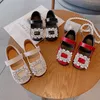 Sneakers Girl's Mary Janes Spring Spring Luxo Diamante Patente Casamento Casamento Sapatos Princesa Luz suave 26-36 Ver￣o para meninas 221109