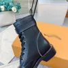 Womens Designers Boots Leather Martin Ankle Chaelsea Boot Fashion Wave Colored Rubber Outsole Elastic Webbing Luxury platform TIRE bottega -N185