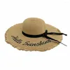 Boinas Hollow Hook Flower Sombrero de paja Francés Elegante Anti-ultravioleta Playa Ocio Ropa de compras al aire libre Mujer Azul Verano