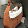 쇼핑백 ysbag 프로스트 디자이너 1 개의 어깨 핸드백 여성 겨울 플러시 토트 가방 핸들 디너 가방 지갑 221008