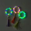 Chaços europeus e americanos Chaves transfronteiriça de pulseira fluorescente luminosa nicho de berço de silicone Pu Tassel Breads Bracelete Nightclub Chain Key Chain