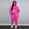 2024 Tasarımcı Marka Kadın Takipleri Jogging Suits Baskı 2 Parça Setleri Hoodies Pantolon Uzun Kollu Sweatsuits Spor Giyim Kıyafetleri 5xl Artı Boyut Giysileri 8913-0