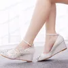 Mulheres shinestone White Lace Wedding Shoes Wedges 5 cm de altura Torno