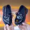 Sneakers Mode Girls Kinder Kinder Leder Schuhe Prinzessin süß für Abendparty Wohnungen Herbst atmungsaktiv 221109