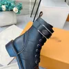 Womens Designers Boots Leather Martin Ankle Chaelsea Boot Fashion Wave Colored Rubber Outsole Elastic Webbing Luxury Platform Tire Bottega -N185