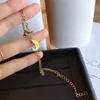 Nuovi braccialetti di stile Braccialetto da donna Gioielli di design di lusso Placcato oro 18 carati Acciaio inossidabile Amanti di nozze Regalo Braccialetti a catena con polsino