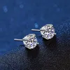 أقراط Moissanite الحقيقية 14K الذهب الأبيض المطلي بالفضة الاسترليني 4