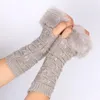 膝パッド秋の冬の固形色の学生は暖かい韓国の編み物の女性指のない保護手袋手袋