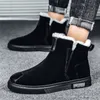 Boots Brand Winter Pluche Snow Men Super Warm Buiten Black Black Heren Ronde Toe Slip op Comfortabele casual platte schoenen 221110