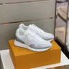 2022 Fashion Casual Woman Men Shoes Luxury Tenis Masculino Shoes ￤kta l￤der unisex skor r￶da sneakers m￤n som k￶r adasdadasdadasdad