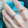 Luksusowe pierścionki projektantów dla mężczyzn i kobiet uniwersalna moda prosta klasyczny prezent, aby zapewnić zaręczyny Partia Społeczna Piękna dobra