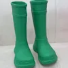 Designer Rain Boots Cross Triples gummi runda huvudet lyxigt vattentäta kvinnor startar europeiska amerikanska modestövlar med tjocka sulor storlek 35-452192474