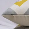 Подушка северная желтая геометрическая льняная наволочка 40