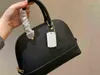Shopping Bags Shell Shape Bags Women Vintage Handbag Shoulder Leather Designer Crossbody Female Solid Color Purses 220309