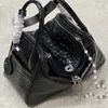 C Hearts Boston Torby Luxurys torebka Torka Poduszek Kobiet Designer Crossbody Bagaż Klasyczne torby na ramię o wysokiej pojemności skórzane żeńskie torebki Crossbody 220920