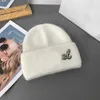 Beanie Designer Skull Caps Men Women Sweater Hat Tuxurys Designers Hats Cnurnated Habs C Rabbit Hair Letter