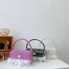 Umhängetaschen Handtaschen Damen Neue Herbst- und Winterkoreanische Netzrote Perlenkette Wollstoff Handgehaltene Einzelschulter-Umhängetasche 220909