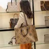 Designers Bags Handbags Purses Handbag High Quality Ladies Chain Shoulder Bag Patent Leather Diamond S Evening Bags Cross Body Tote