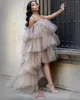 Jupes Chic Femmes Salut Bas Tulle À Volants Robes Sexy Sans Bretelles Sheer Puffy Maxi Longue Robe De Soirée Avec Train