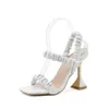 Sandals niufuni 2022 Gevouwen elastische band dames plein tenen wijnglas hak nestiletto hakken zwarte sexy set foot