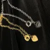 Projektanci moda naszyjnik Choker 925 Srebrny plastowany 18 -karatowy złoto plisowany litera ze stali nierdzewnej Naszyjniki dla kobiet biżuteria x436