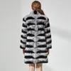 女性の毛皮の贅沢なチンチラカラーコートジャケット女性冬の長袖スタンドカラー厚いレックスオーバーコート